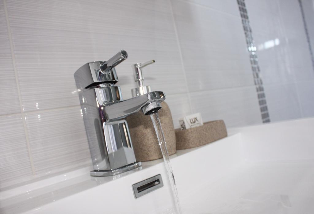 Lux Aparts Wakefield Central Esterno foto