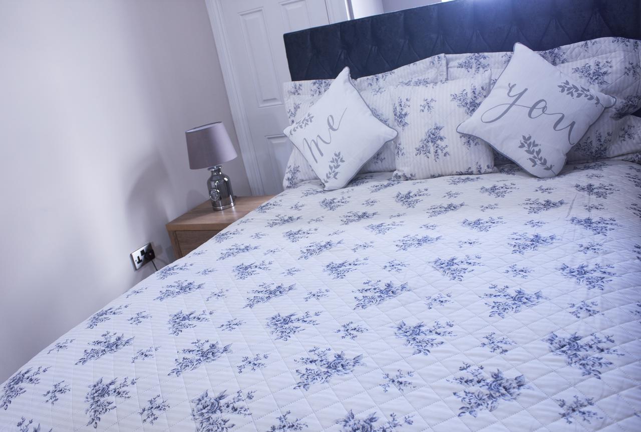 Lux Aparts Wakefield Central Esterno foto