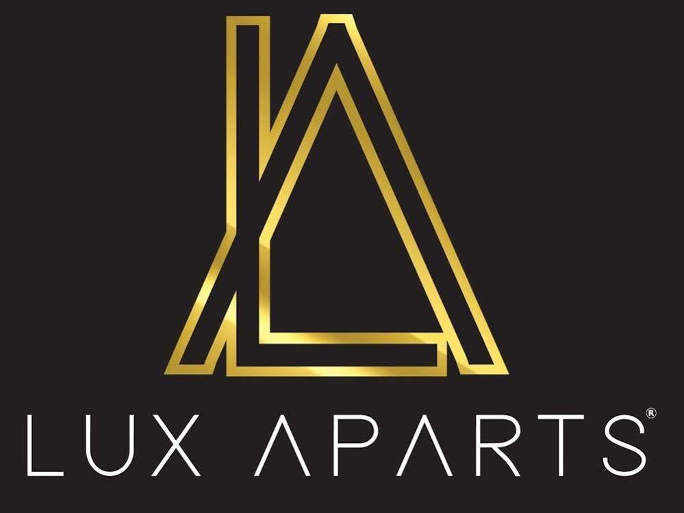 Lux Aparts Wakefield Central Esterno foto