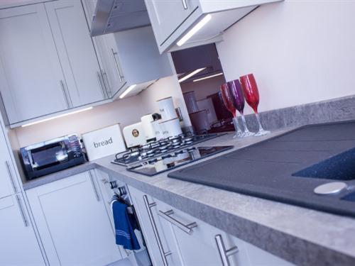 Lux Aparts Wakefield Central Esterno foto